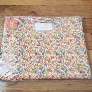 Shiseido x Tory Burch Wristlet